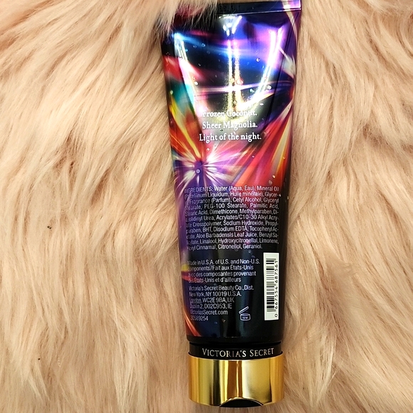 Brand New Victoria's Secret Fragrance Lotion - Picture 2 of 4
